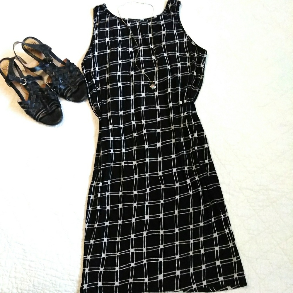 Anthro Porridge Suntide Dress Black and Off White